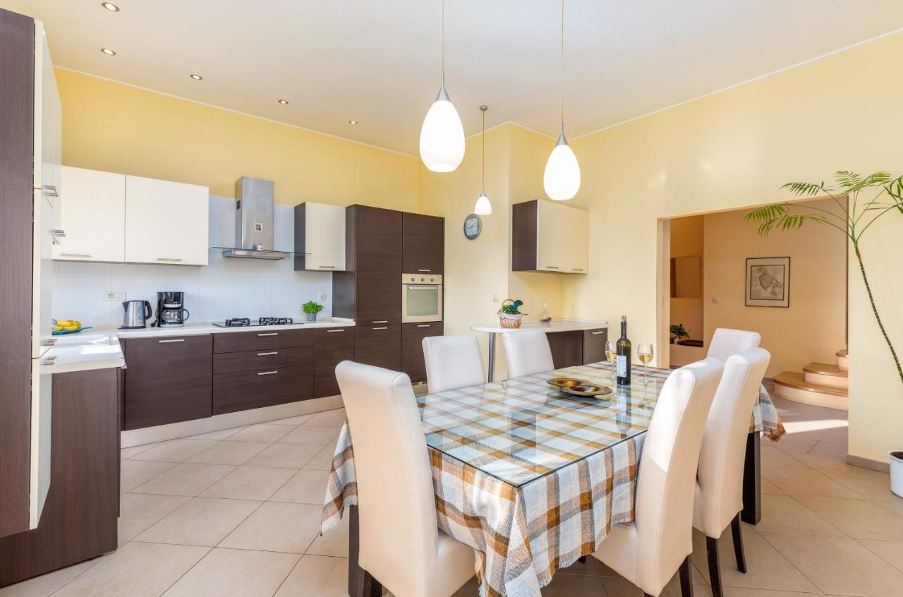 Apartment Luana A1 Fažana エクステリア 写真